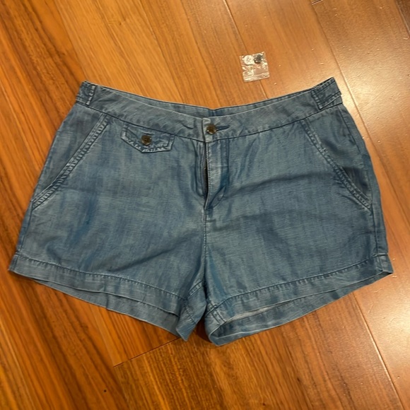 Bundle of two super soft denim chambray shorts - Picture 3 of 12